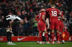 -阿贾克斯大胜皇马，晋级欧冠半决赛