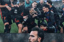 开云平台-巴塞罗那大将防守严密，成功挡下对手攻势的简单介绍