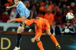 开云体育-包含巴西翻盘乌拉圭，范佩西送出助攻的词条